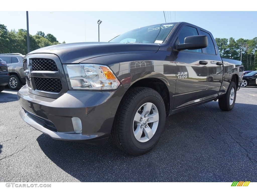 2018 1500 Express Quad Cab - Granite Crystal Metallic / Black photo #3