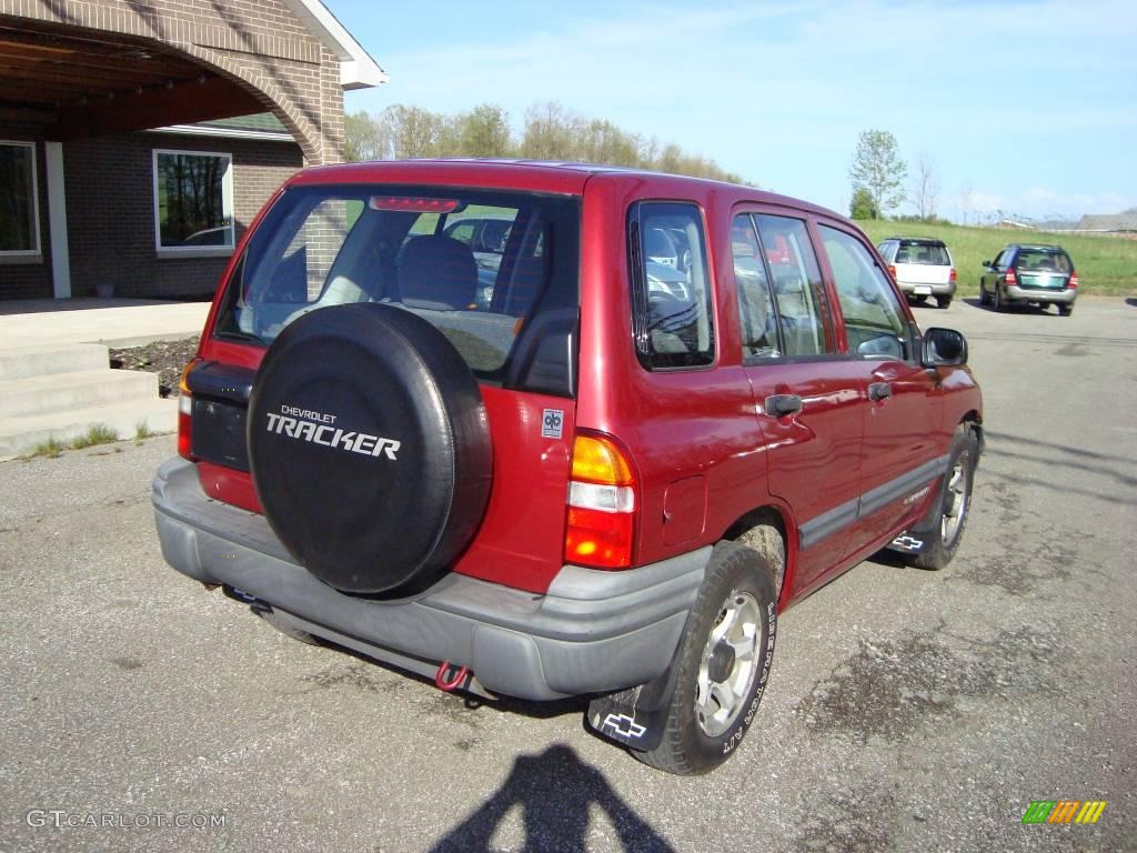 2000 Tracker 4WD Hard Top - Sunset Red Metallic / Medium Gray photo #3