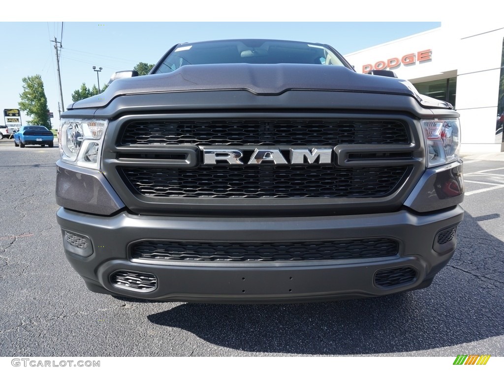 2019 1500 Tradesman Crew Cab 4x4 - Granite Crystal Metallic / Black photo #2