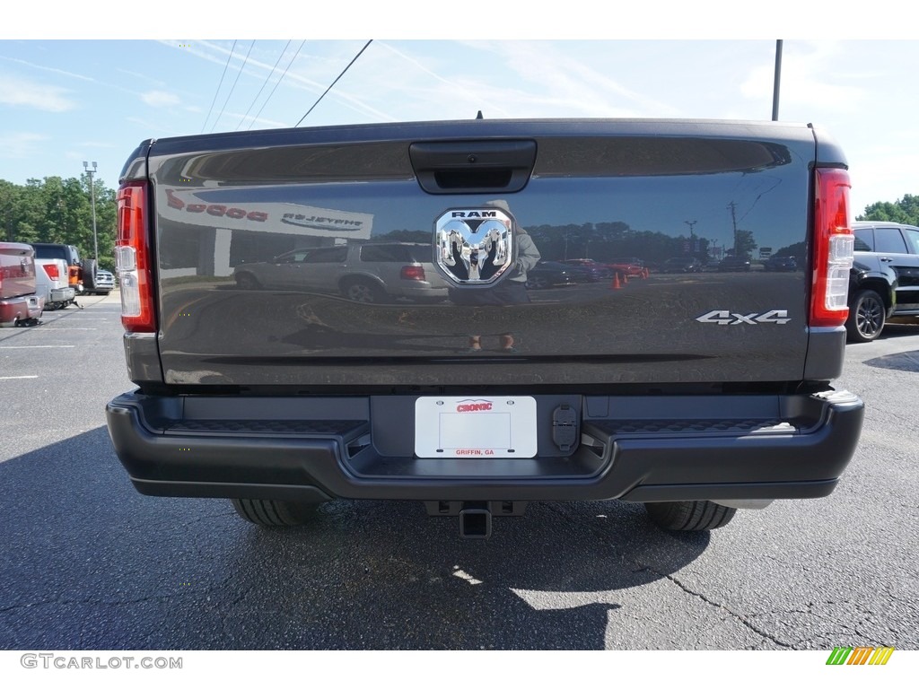 2019 1500 Tradesman Crew Cab 4x4 - Granite Crystal Metallic / Black photo #13