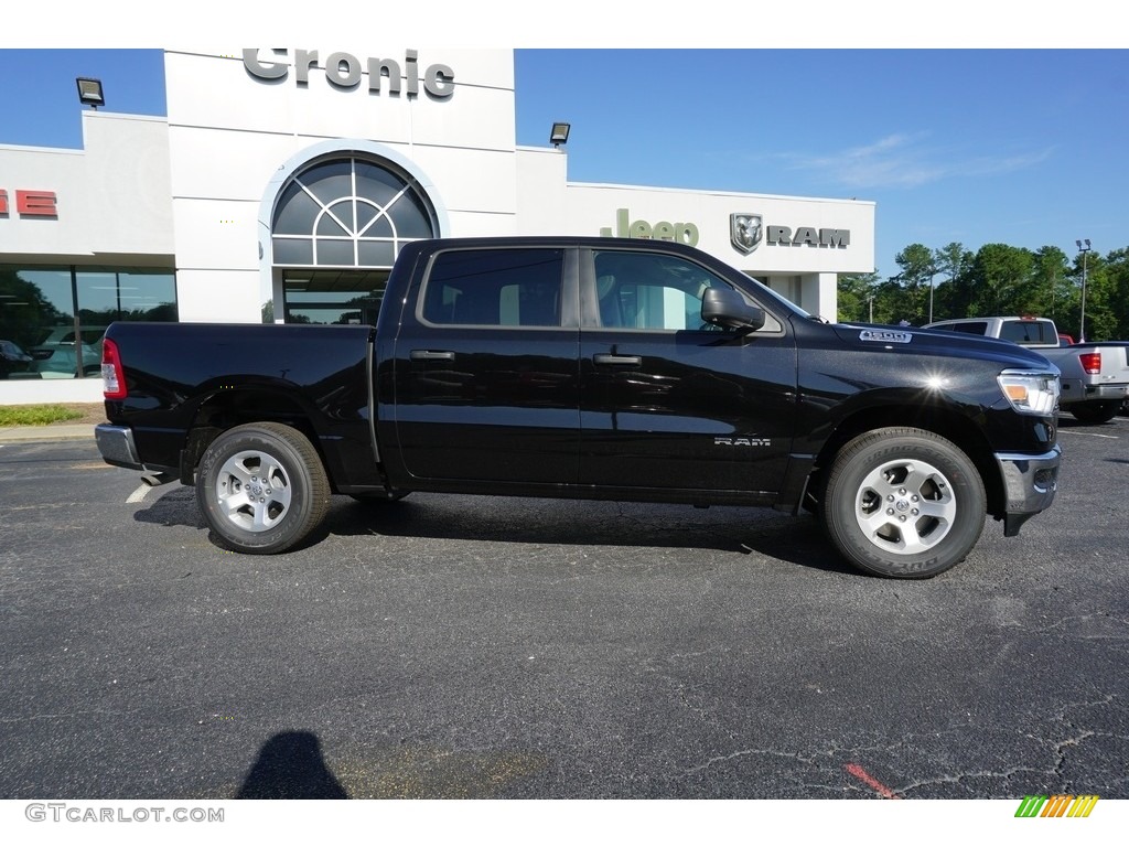 2019 1500 Tradesman Crew Cab - Diamond Black Crystal Pearl / Black photo #11