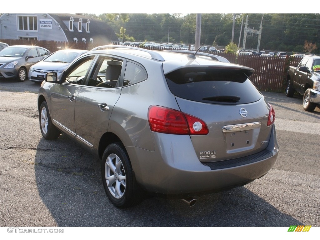 2011 Rogue SV AWD - Gotham Gray Metallic / Gray photo #10