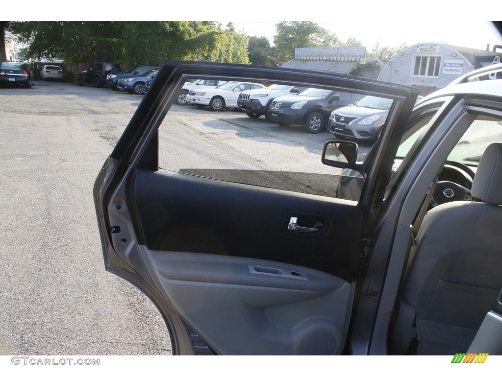 2011 Rogue SV AWD - Gotham Gray Metallic / Gray photo #18