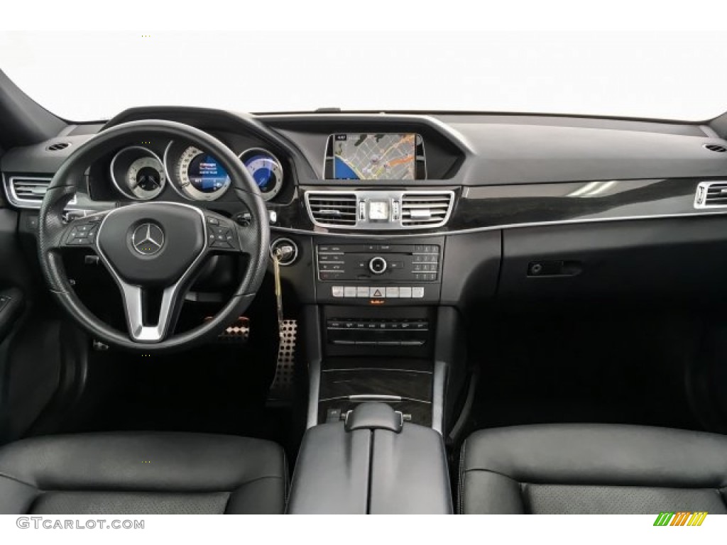 2016 E 250 Bluetec Sedan - Steel Grey Metallic / Black photo #18
