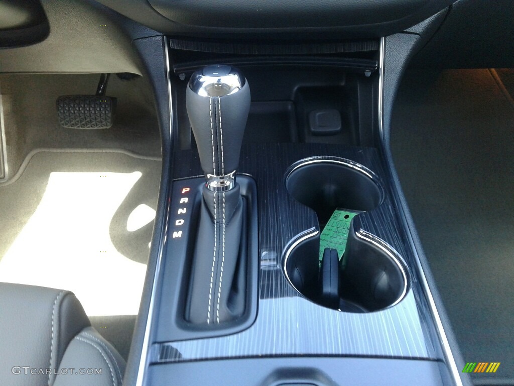 2019 Impala LT - Summit White / Jet Black/­Dark Titanium photo #16