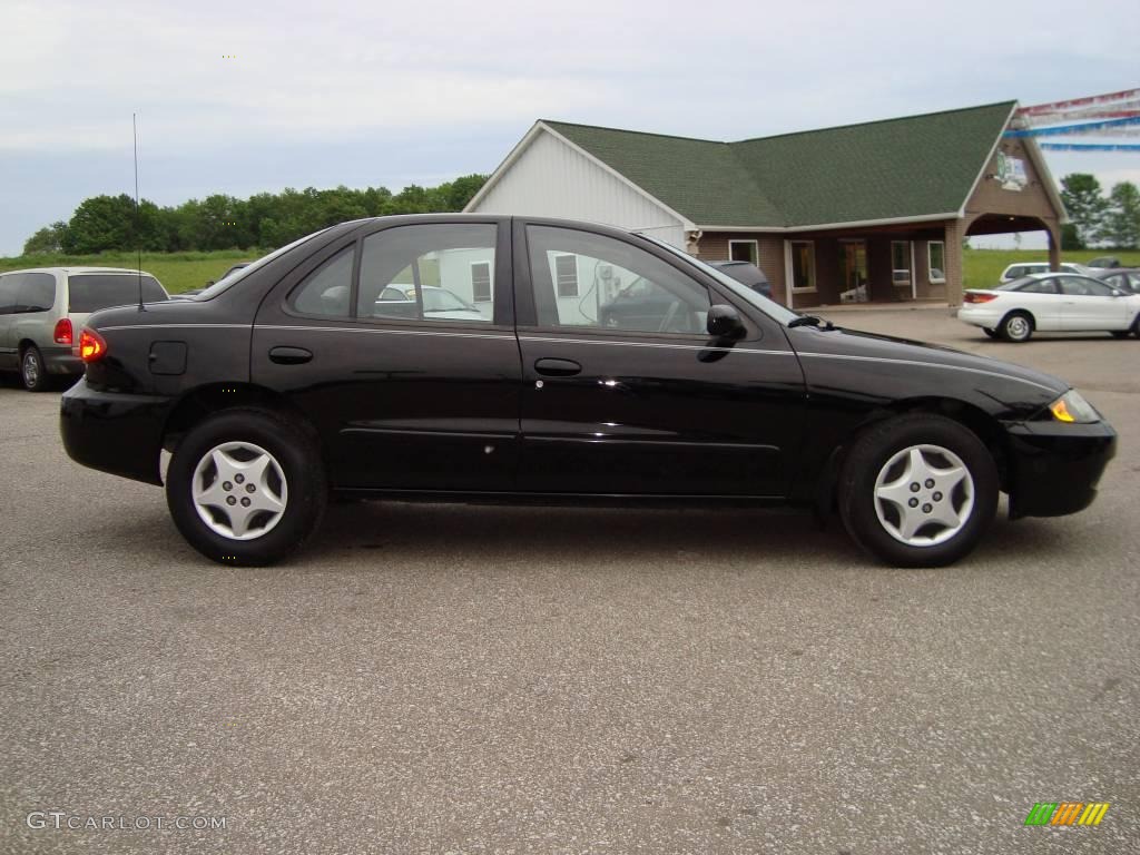 2003 Cavalier Sedan - Black / Graphite Gray photo #5