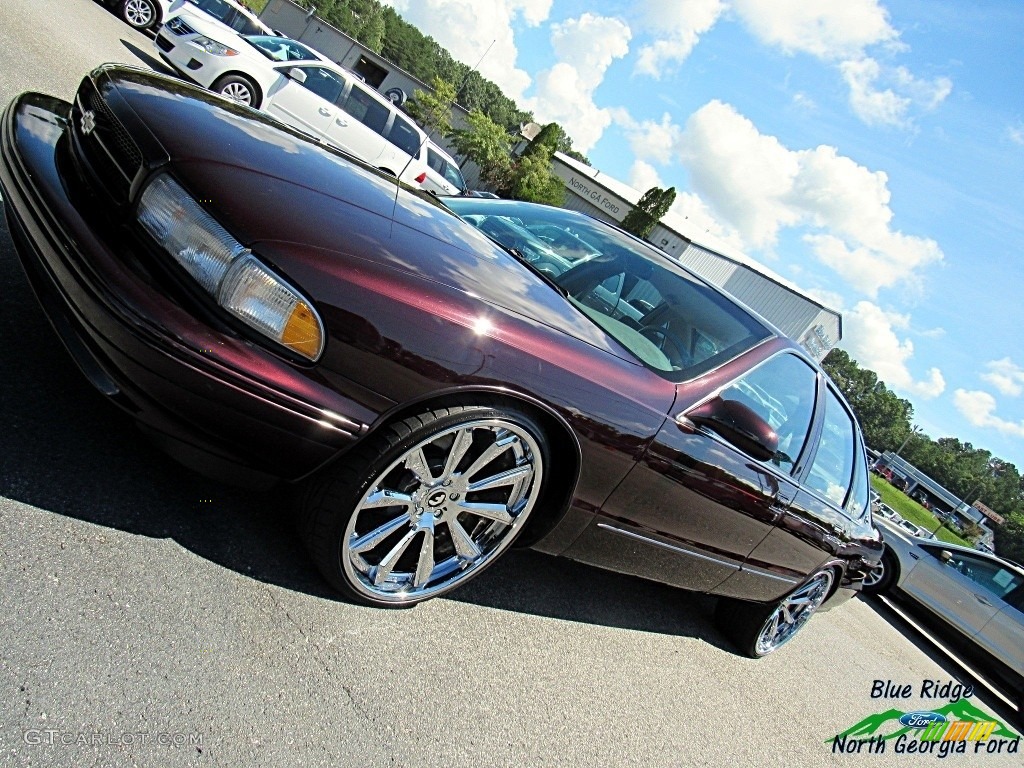 1996 Impala SS - Dark Cherry Metallic / Gray photo #29