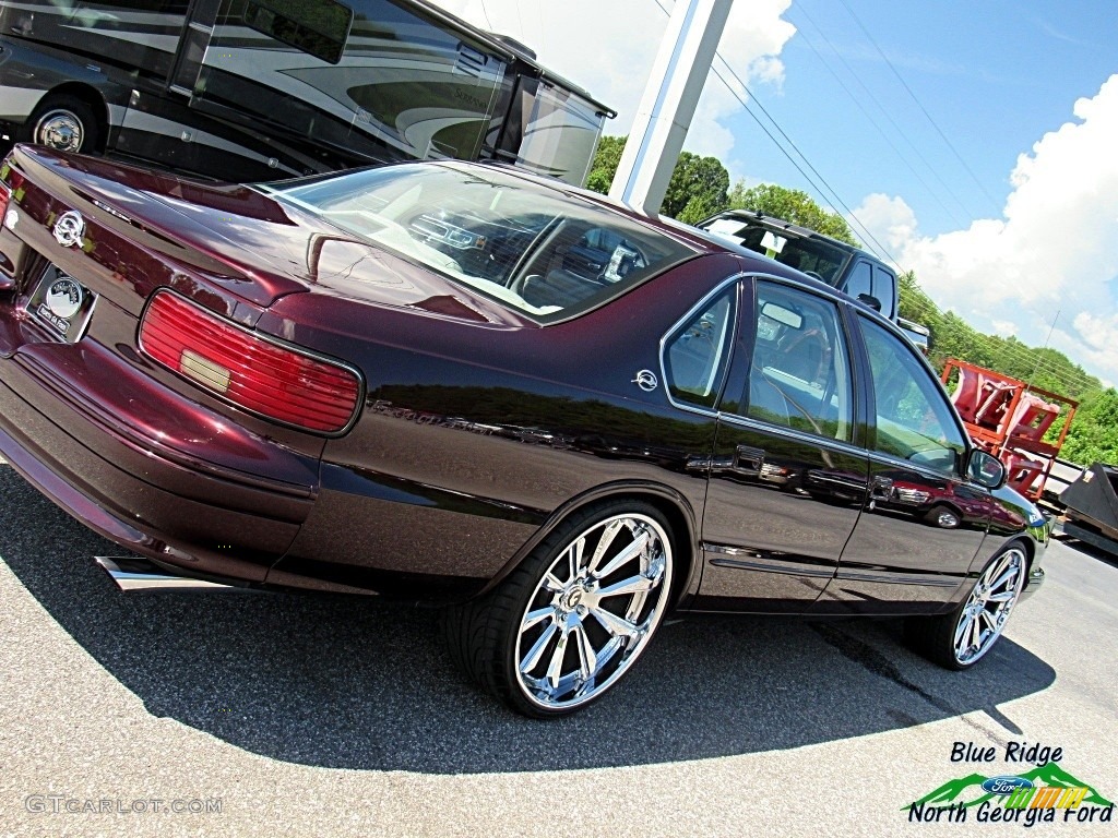 1996 Impala SS - Dark Cherry Metallic / Gray photo #31