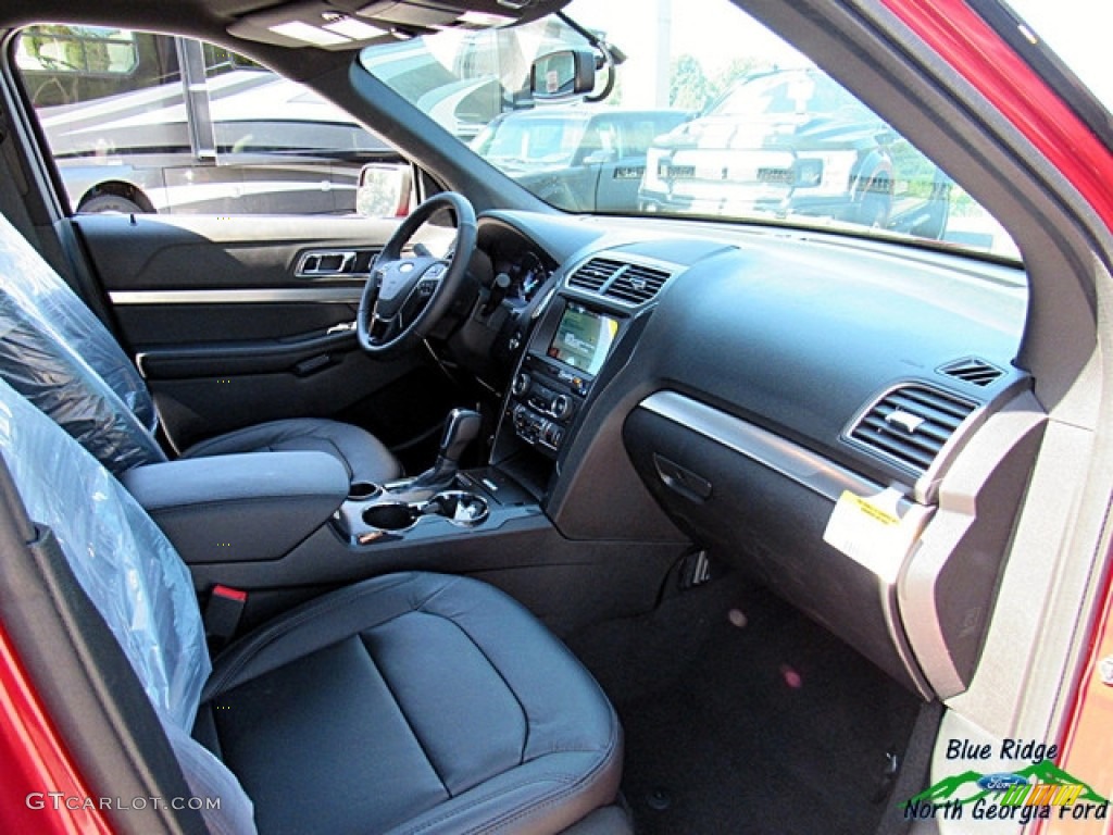2018 Explorer XLT - Ruby Red / Ebony Black photo #13