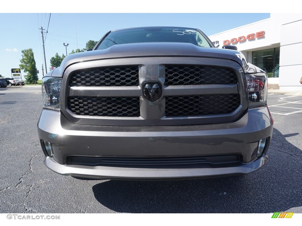 2018 1500 Express Quad Cab - Granite Crystal Metallic / Black/Diesel Gray photo #2