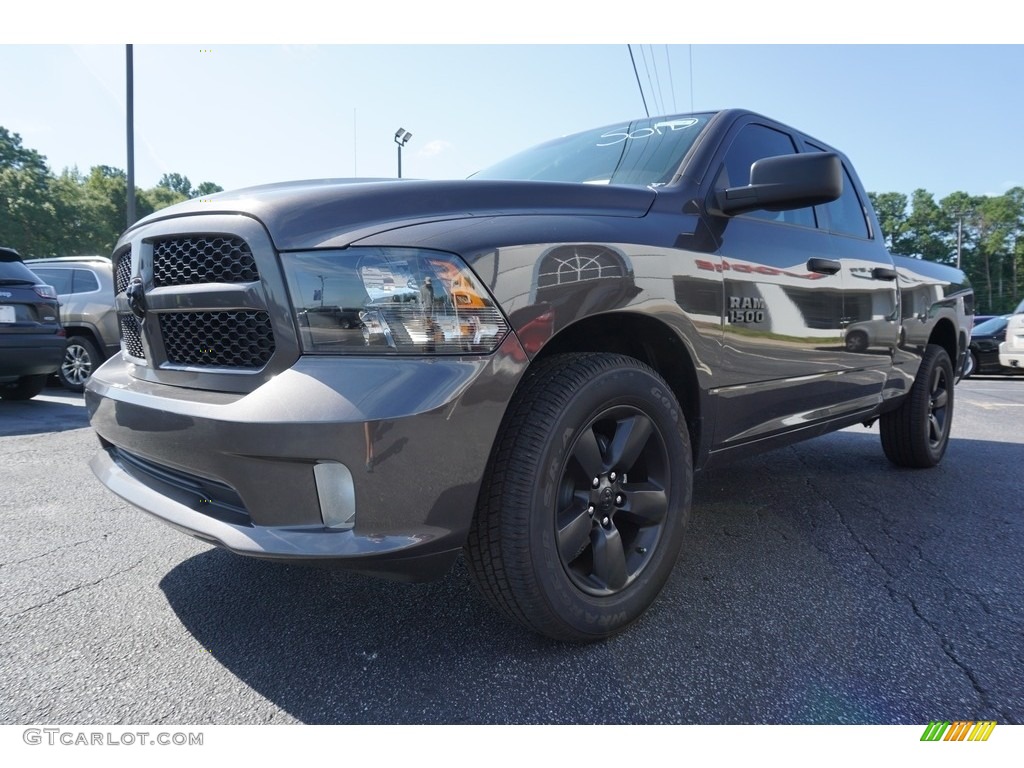 2018 1500 Express Quad Cab - Granite Crystal Metallic / Black/Diesel Gray photo #3