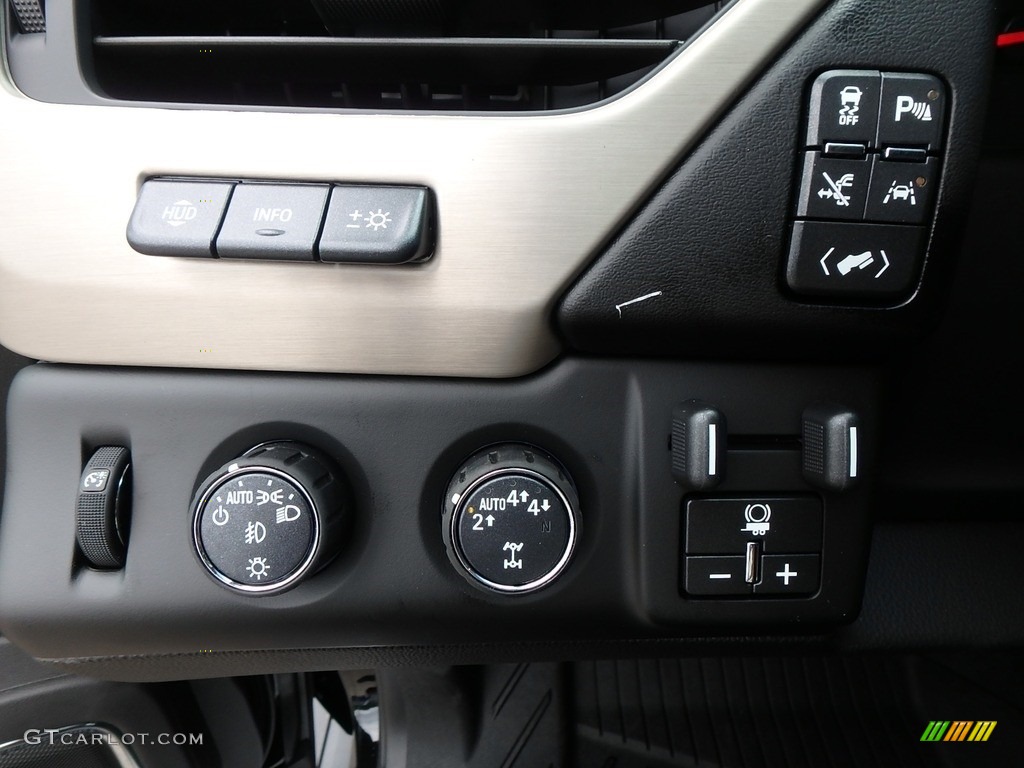 2019 GMC Yukon Denali 4WD Controls Photo #128697027