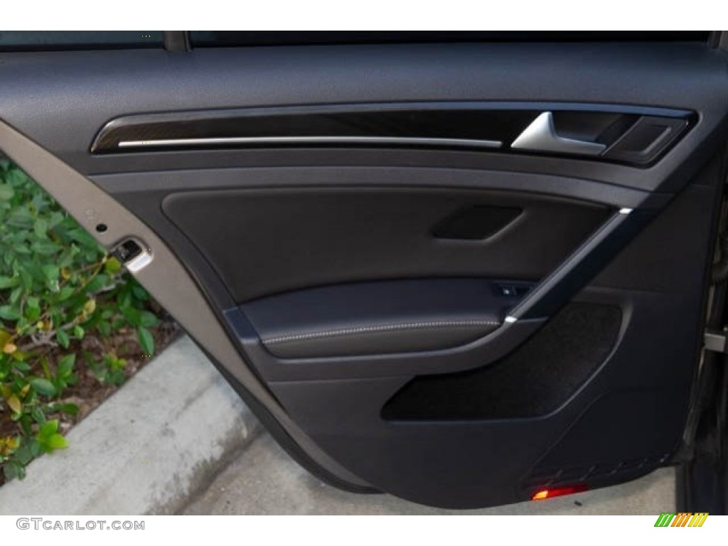 2016 Golf R 4Motion w/DCC. Nav. - Limestone Gray Metallic / Black photo #31