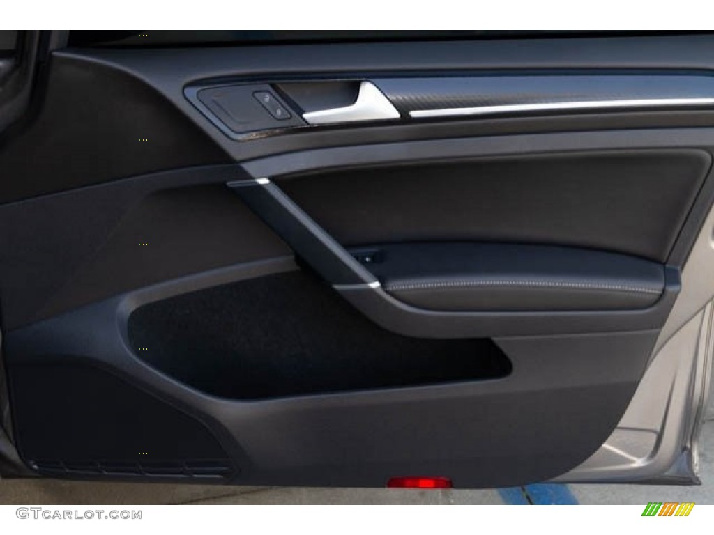 2016 Golf R 4Motion w/DCC. Nav. - Limestone Gray Metallic / Black photo #33