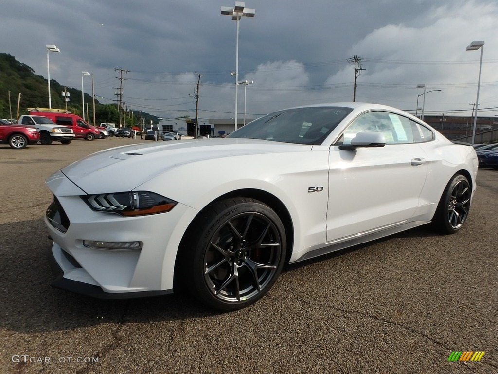 Oxford White 2019 Ford Mustang GT Premium Fastback Exterior Photo #128702881