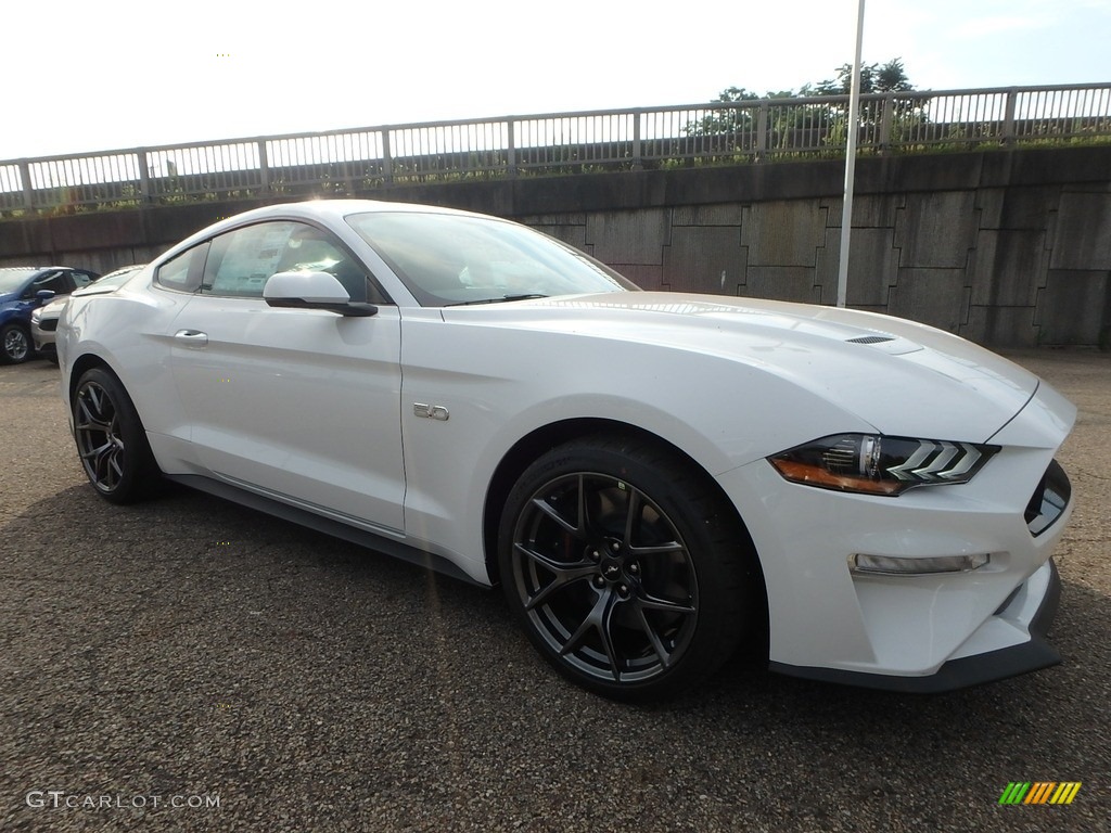 Oxford White 2019 Ford Mustang GT Premium Fastback Exterior Photo #128702971
