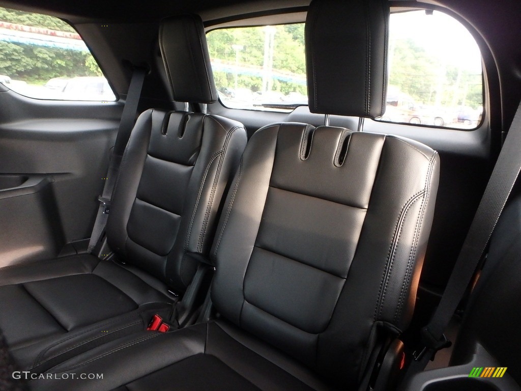 2018 Explorer XLT 4WD - Ruby Red / Ebony Black photo #13