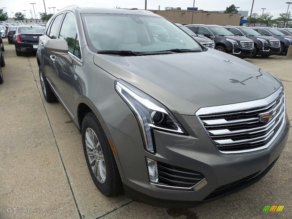 Bronze Dune Metallic 2019 Cadillac XT5 Luxury AWD Exterior Photo #128705764