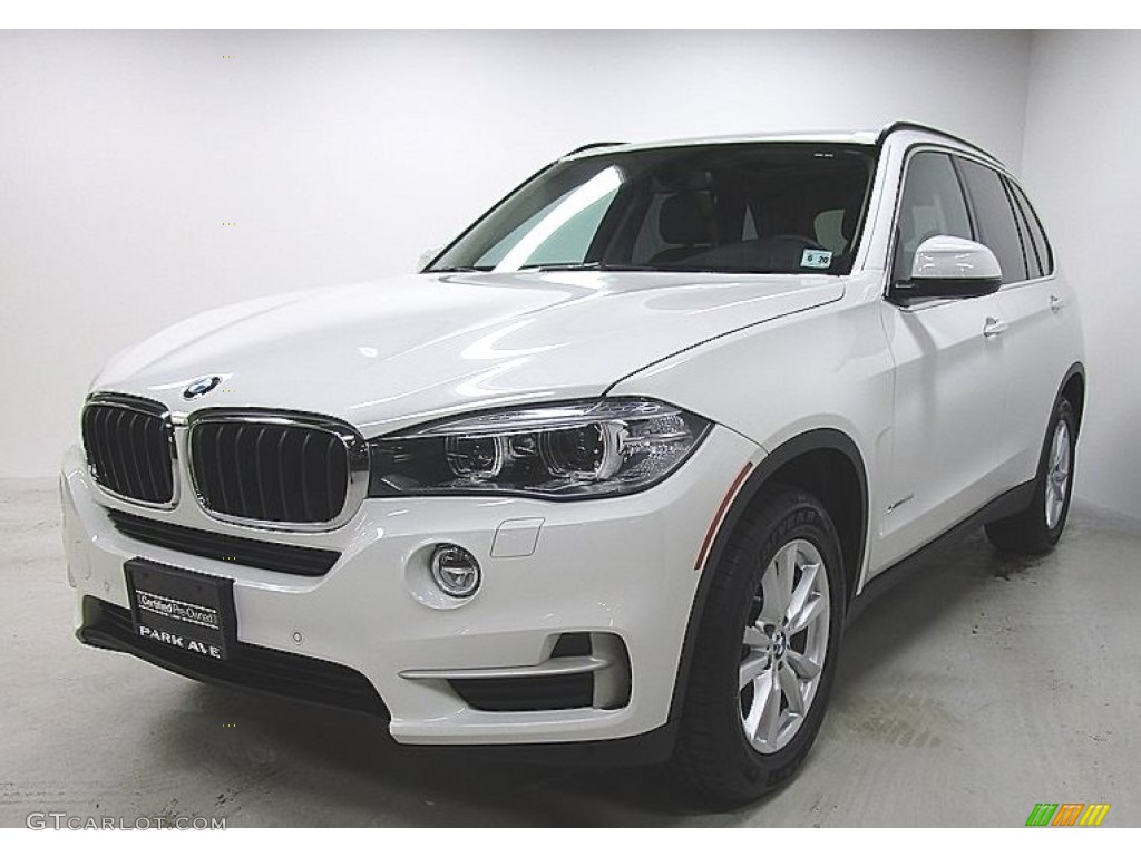 Alpine White BMW X5