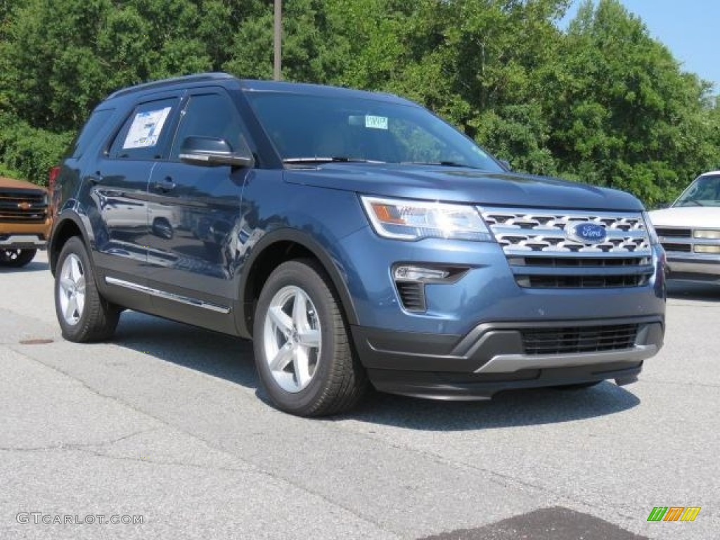 2018 Explorer XLT - Blue Metallic / Medium Stone photo #1