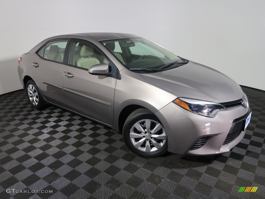 2016 Corolla LE - Brown Sugar Metallic / Ivory photo #5