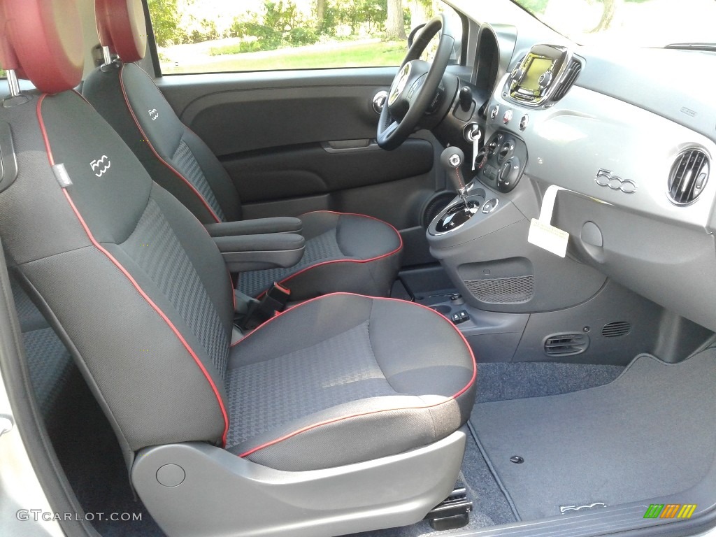 2018 Fiat 500 Pop Front Seat Photo #128715922