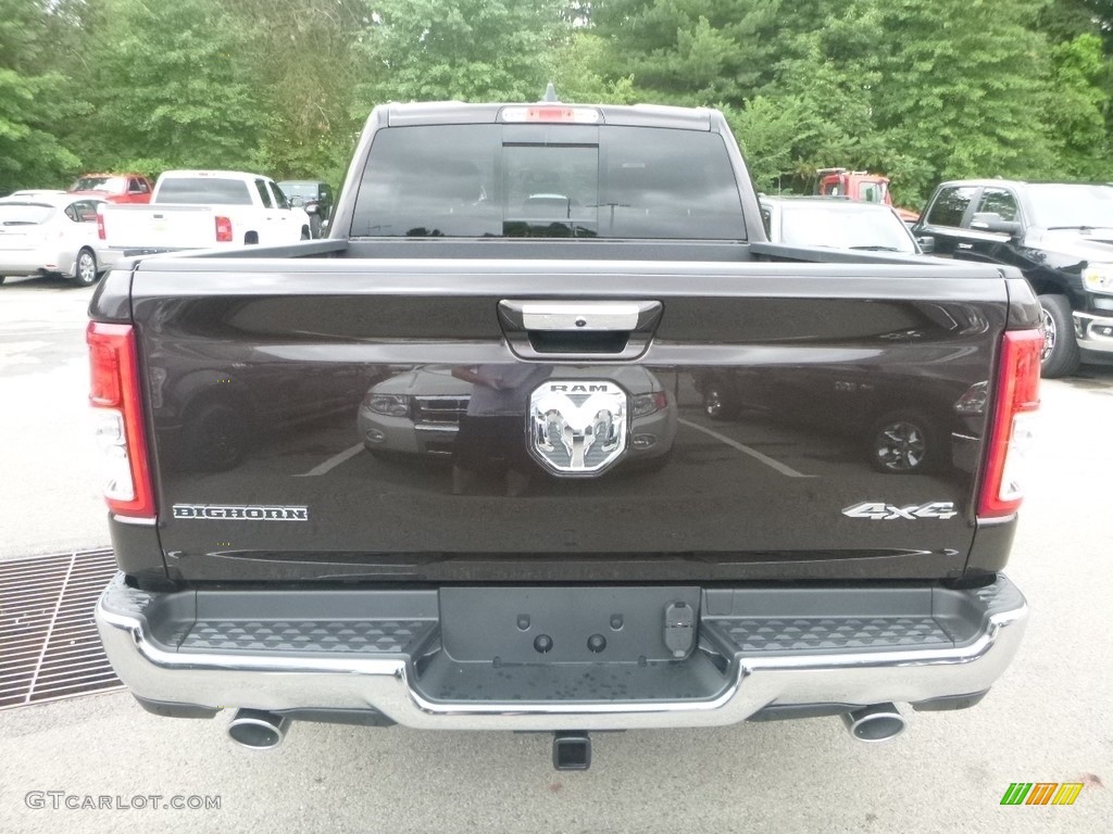 2019 1500 Big Horn Crew Cab 4x4 - Rugged Brown Pearl / Black/Diesel Gray photo #4