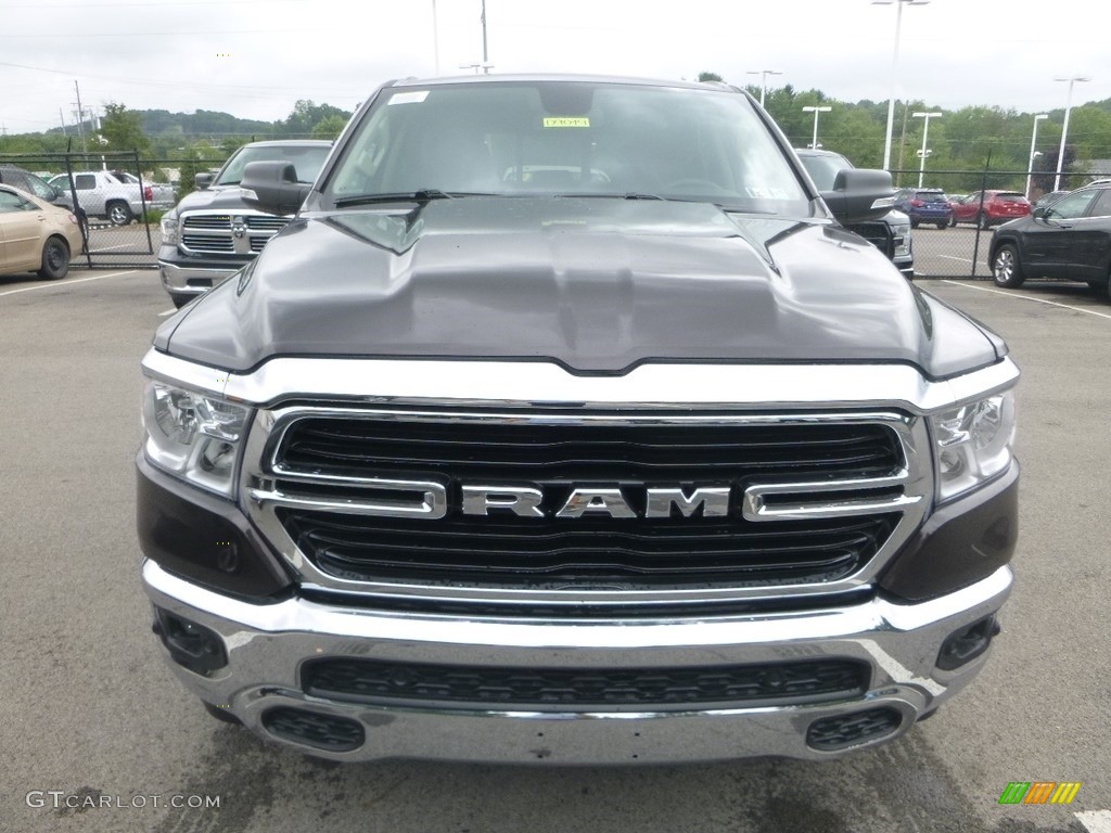 2019 1500 Big Horn Crew Cab 4x4 - Rugged Brown Pearl / Black/Diesel Gray photo #8