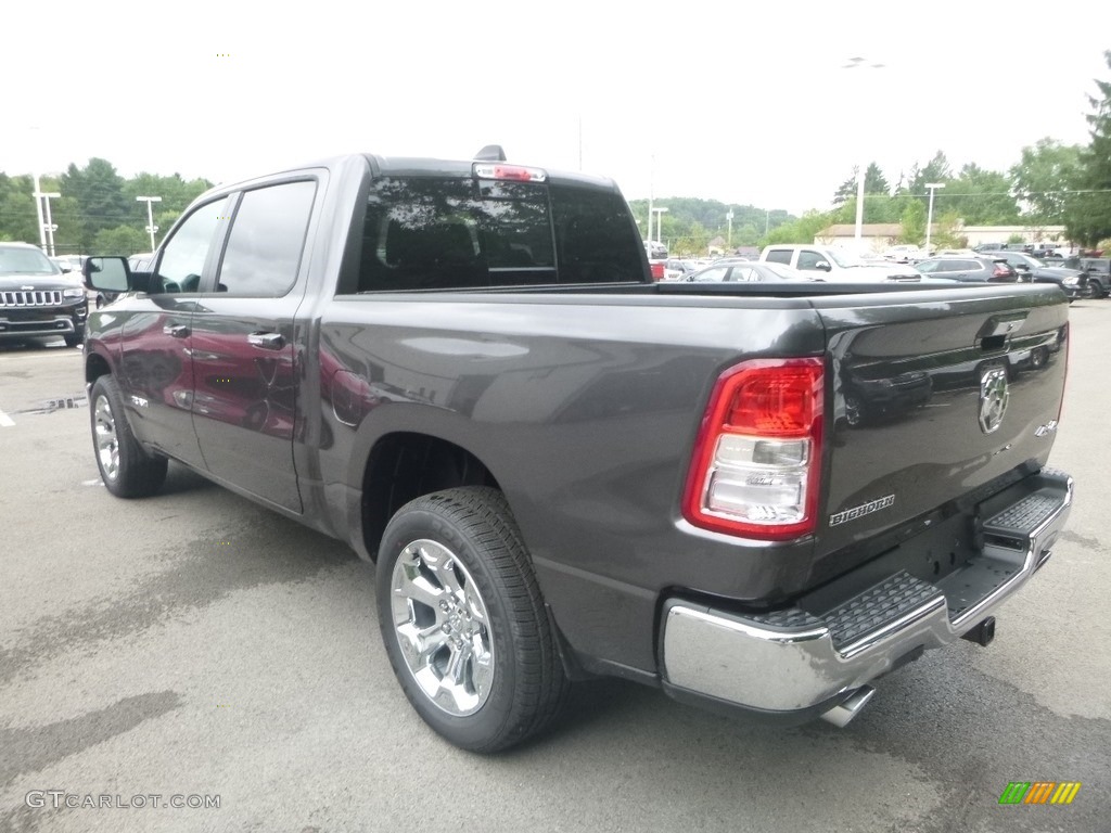 2019 1500 Big Horn Crew Cab 4x4 - Granite Crystal Metallic / Black/Light Frost Beige photo #3