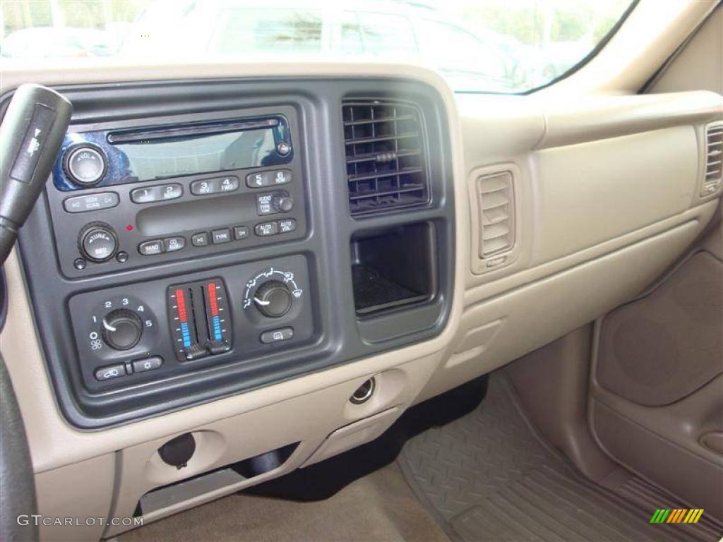 2007 Silverado 1500 Classic LS Crew Cab - Sandstone Metallic / Tan photo #18