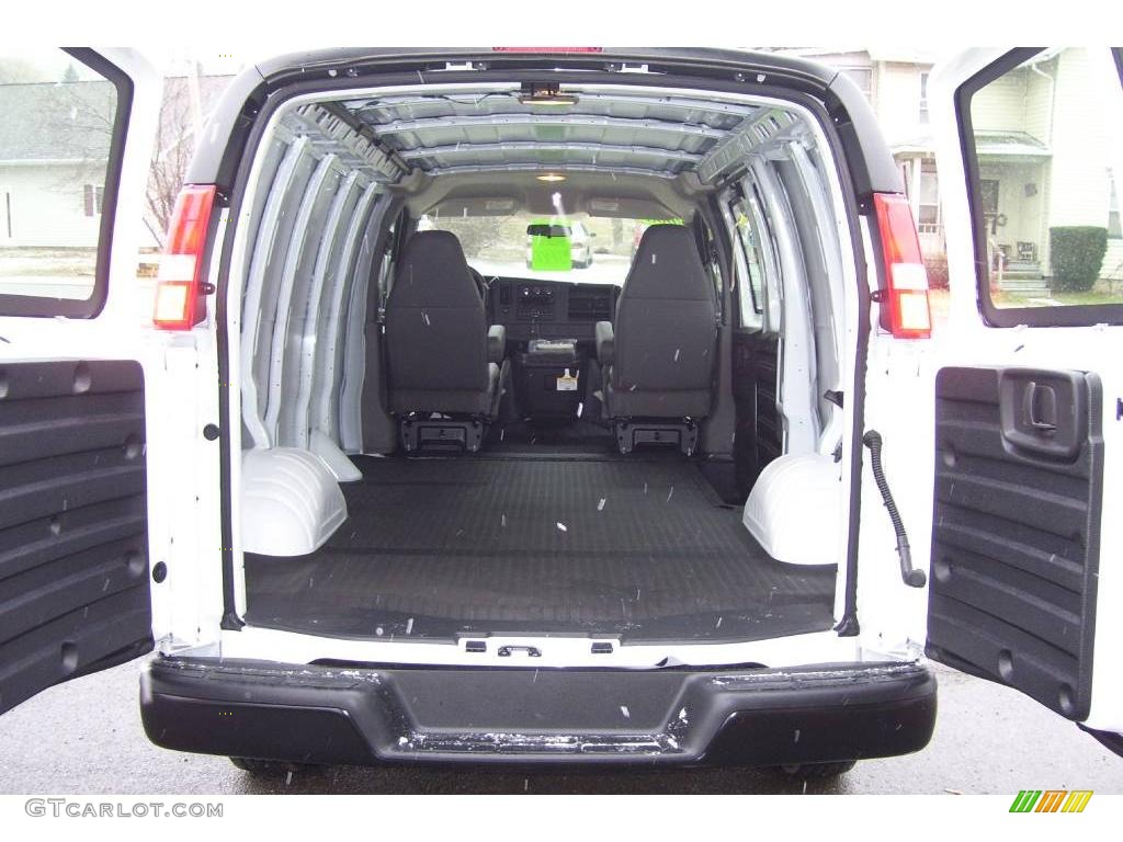 2008 Express 2500 Cargo Van - Summit White / Medium Pewter photo #11