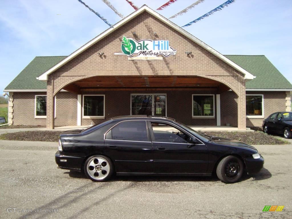 1997 Accord EX Sedan - Flamenco Black Pearl / Gray photo #1