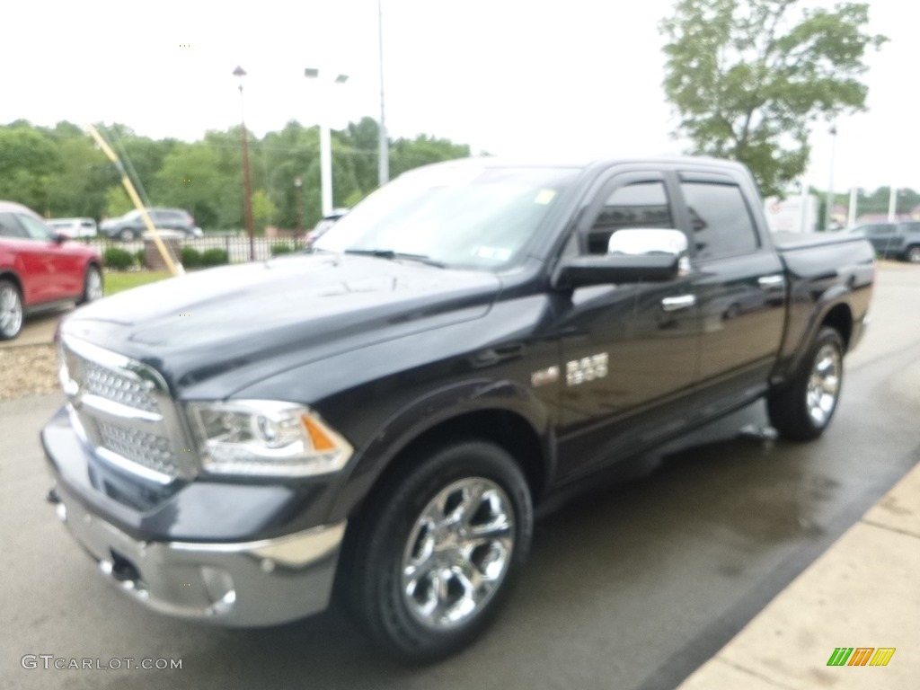 2017 1500 Laramie Crew Cab 4x4 - Maximum Steel Metallic / Black photo #5