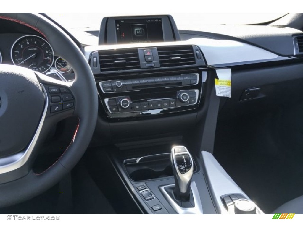 2018 3 Series 330i Sedan - Glacier Silver Metallic / Black photo #6