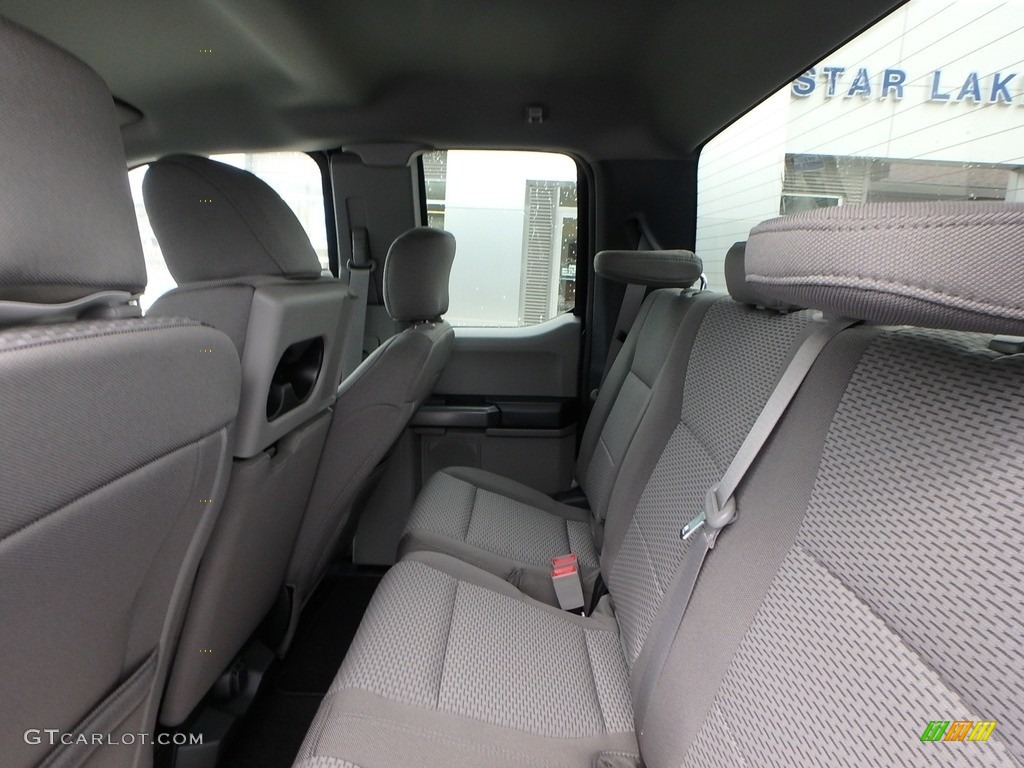 2018 Ford F150 XLT SuperCab 4x4 Rear Seat Photo #128728136