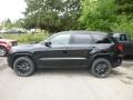 2018 Diamond Black Crystal Pearl Jeep Grand Cherokee Laredo 4x4  photo #2