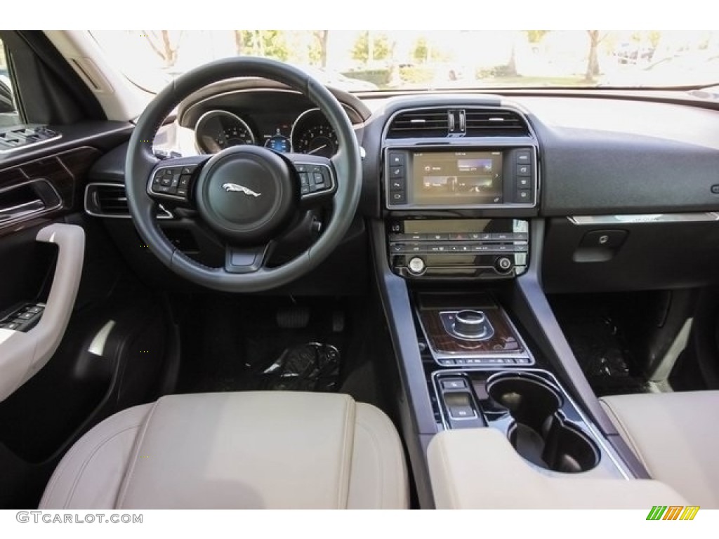 2017 F-PACE 35t AWD Prestige - Ammonite Grey / Light Oyster w/Pistachio photo #30