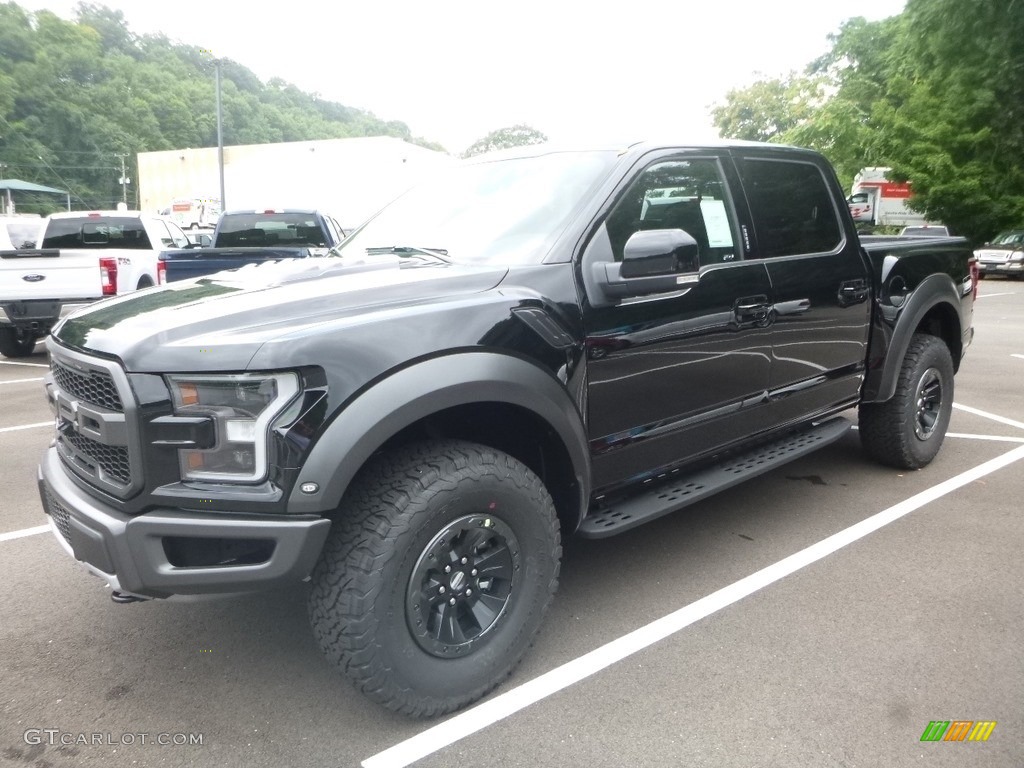 2018 F150 SVT Raptor SuperCrew 4x4 - Shadow Black / Raptor Black/Orange Accent photo #5