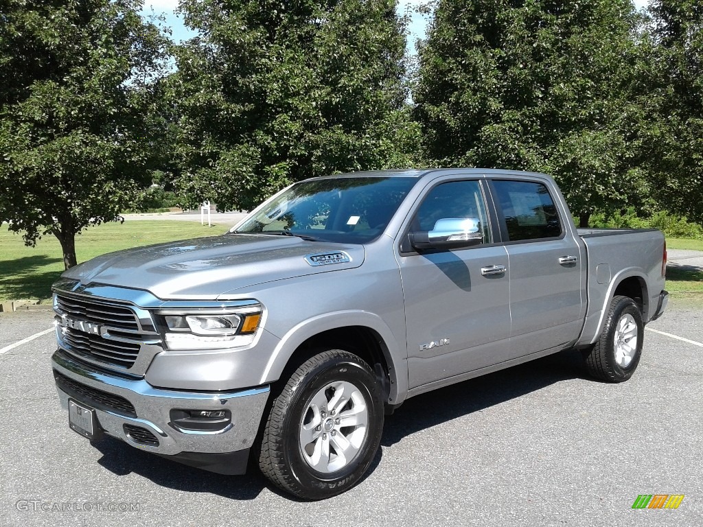 2019 1500 Laramie Crew Cab 4x4 - Billett Silver Metallic / Black photo #2