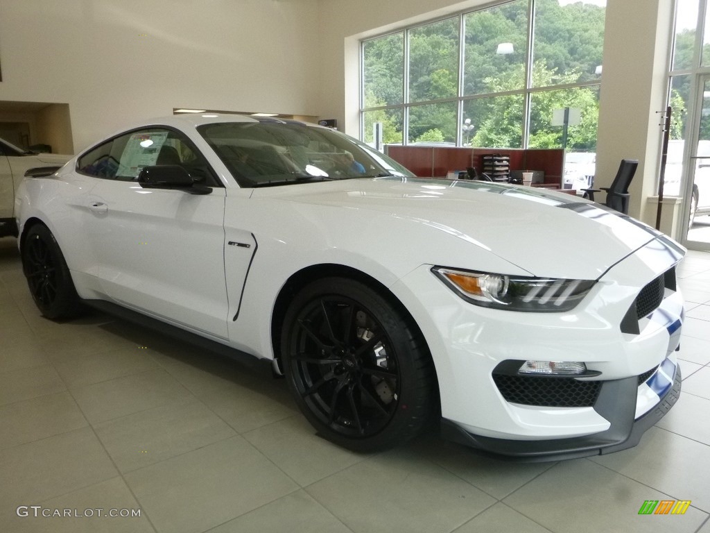 2018 Mustang Shelby GT350 - Oxford White / Ebony photo #3