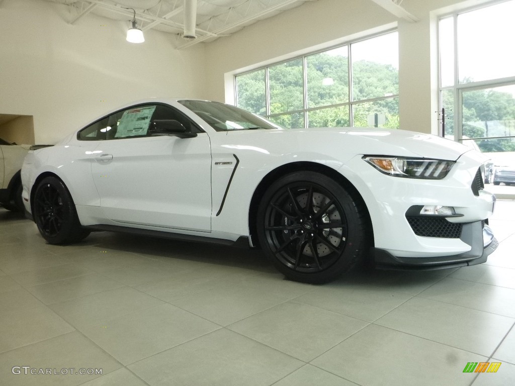 2018 Mustang Shelby GT350 - Oxford White / Ebony photo #9