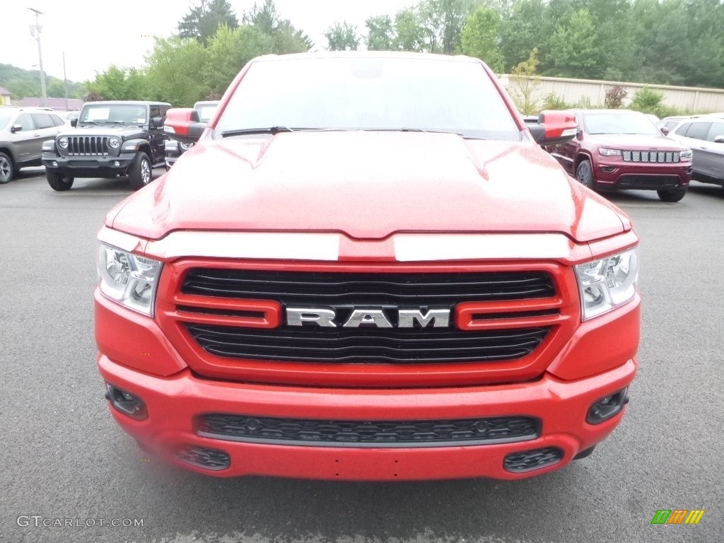2019 1500 Big Horn Crew Cab 4x4 - Flame Red / Black photo #8