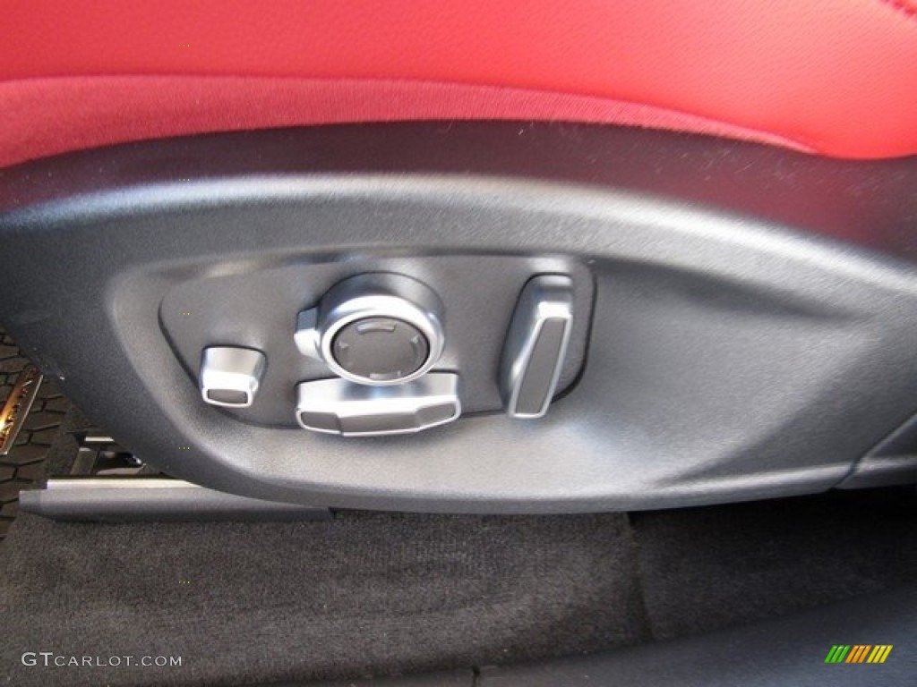 2019 Jaguar F-PACE S AWD Controls Photo #128735555