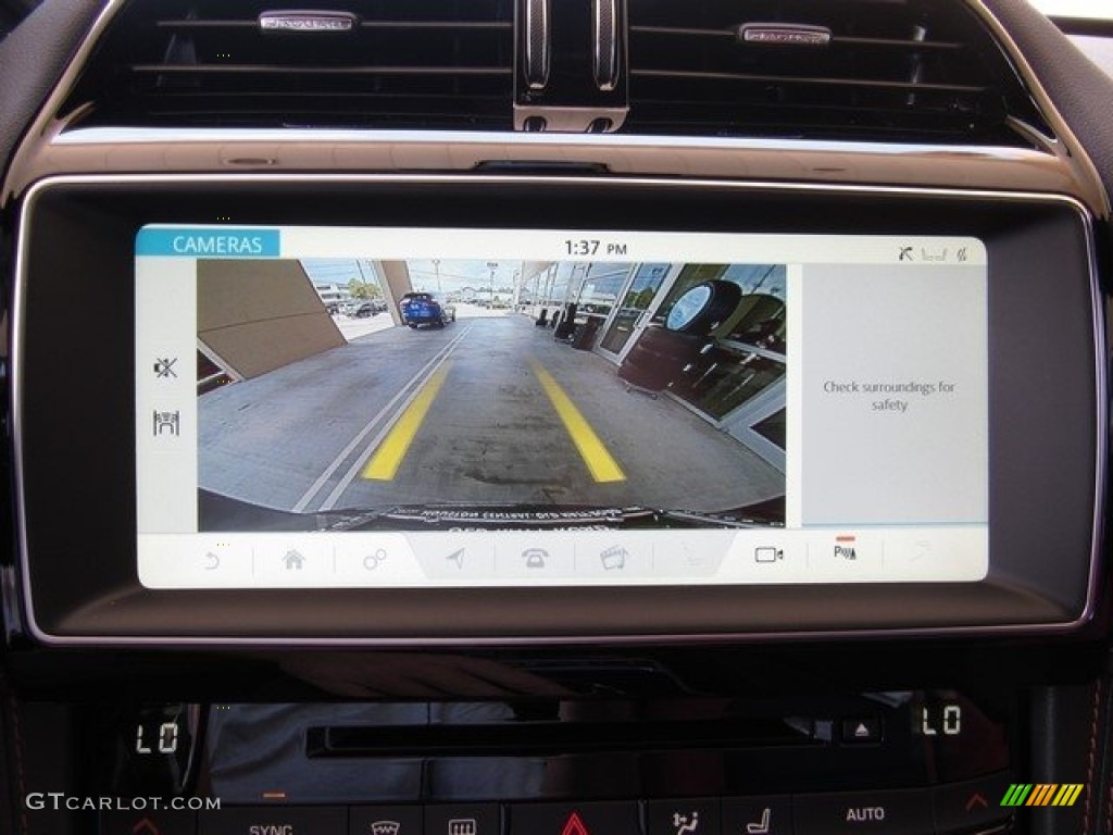 2019 Jaguar F-PACE S AWD Controls Photo #128735615