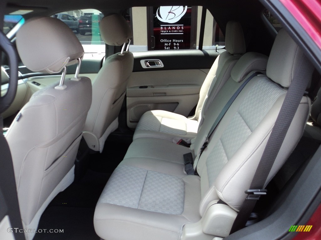 2013 Explorer XLT - Ruby Red Metallic / Medium Light Stone photo #8