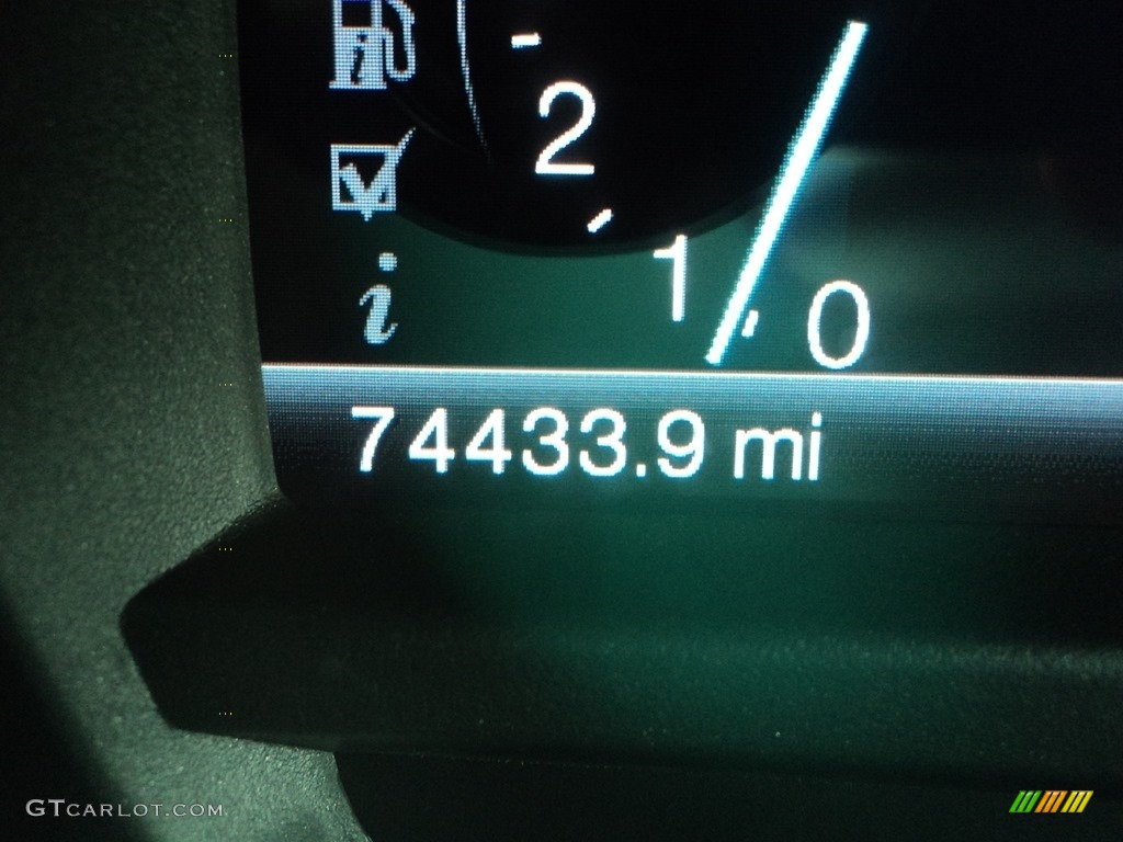 2013 Explorer XLT - Ruby Red Metallic / Medium Light Stone photo #15