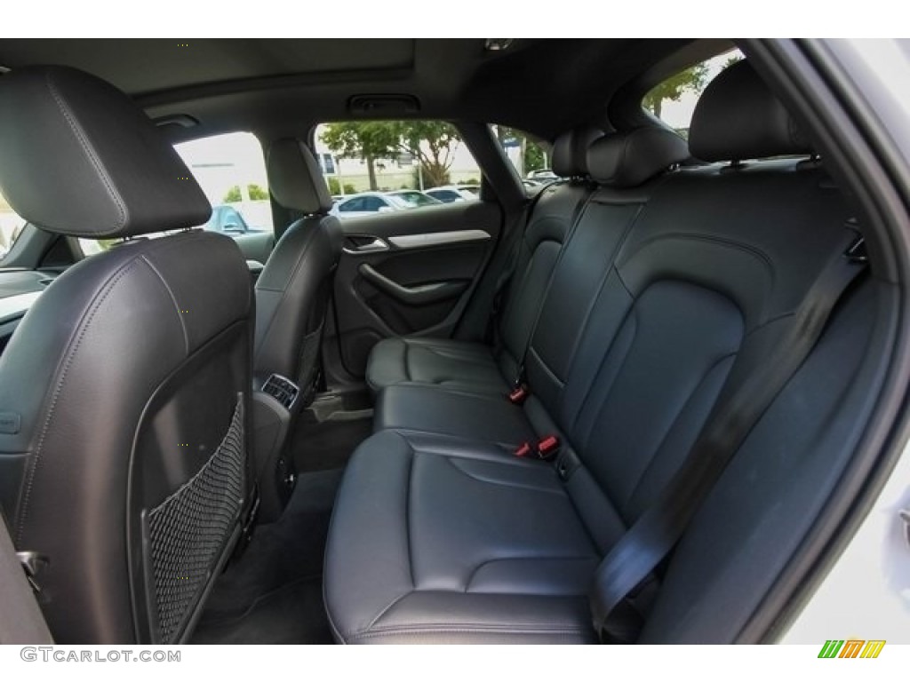 2018 Audi Q3 2.0 TFSI Premium Rear Seat Photo #128740443