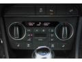 Black Controls Photo for 2018 Audi Q3 #128740620