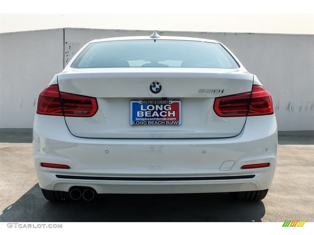 2018 3 Series 330i Sedan - Alpine White / Black photo #3