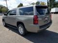 Pepperdust Metallic - Suburban LS 4WD Photo No. 4